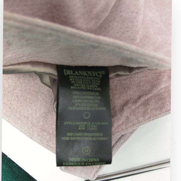 29 BlankNYC Snap Mini Skirt MakeMeBlush Suede Leather DustyRose - Picture 9 of 12